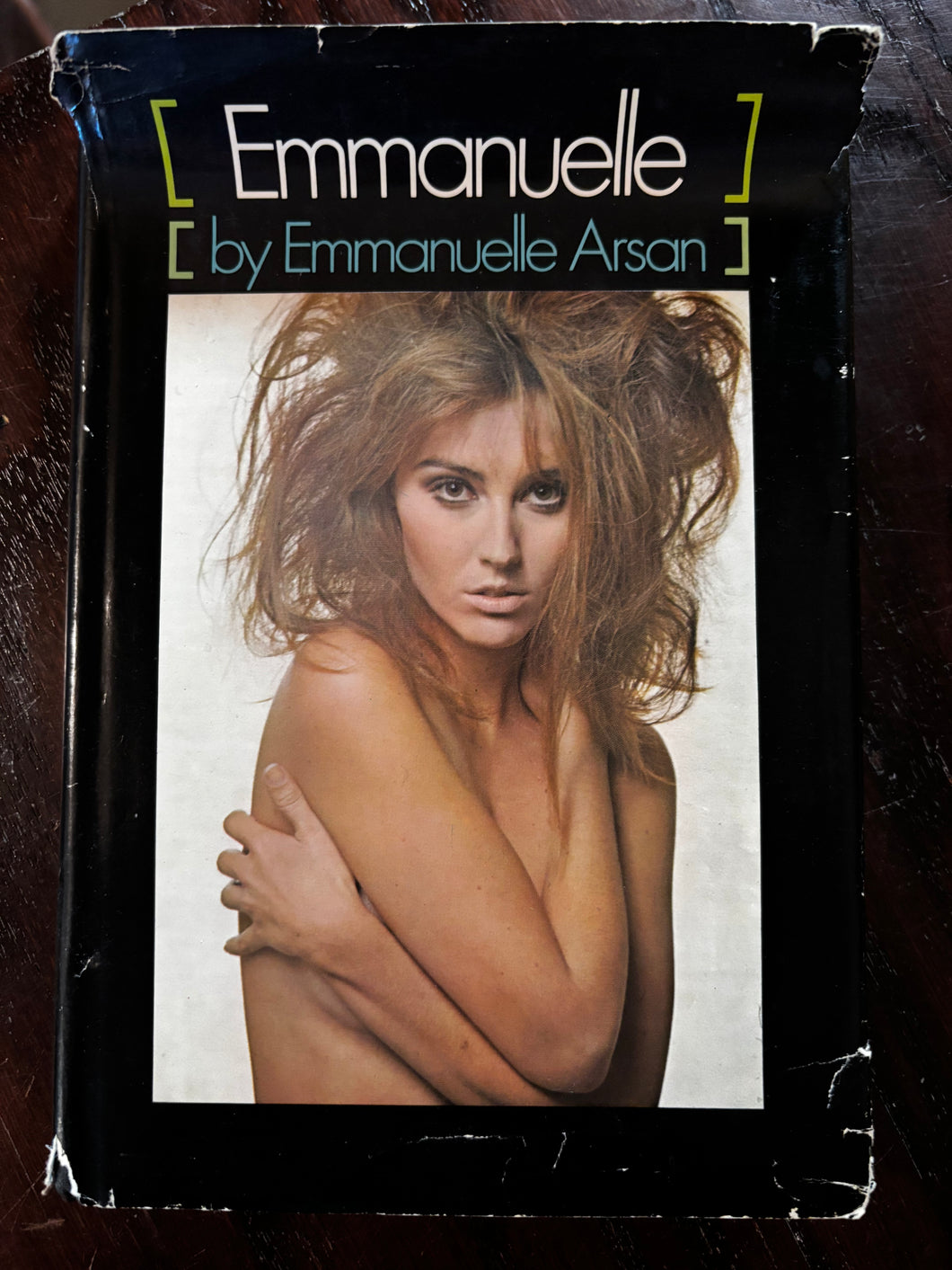 EMMANUELLE by Emmanuelle Arsan - 1971 Grove Press