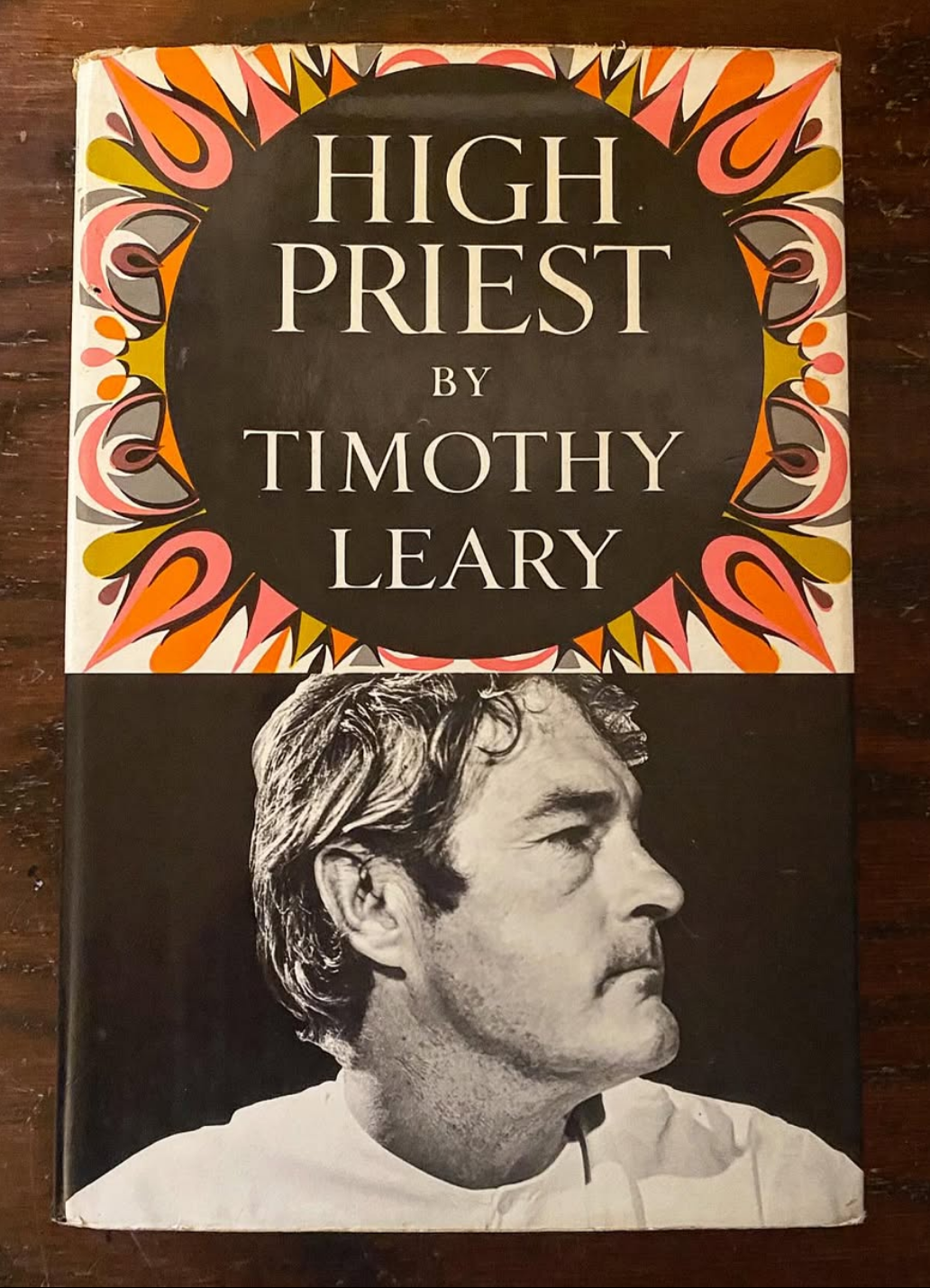 TIMOTHY LEARY - High Priest book